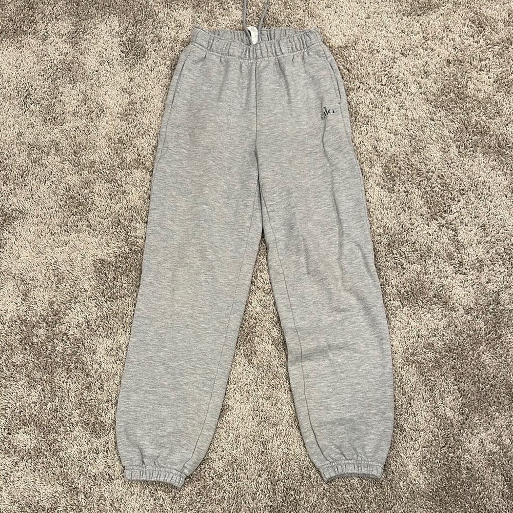 Alo sweatpants